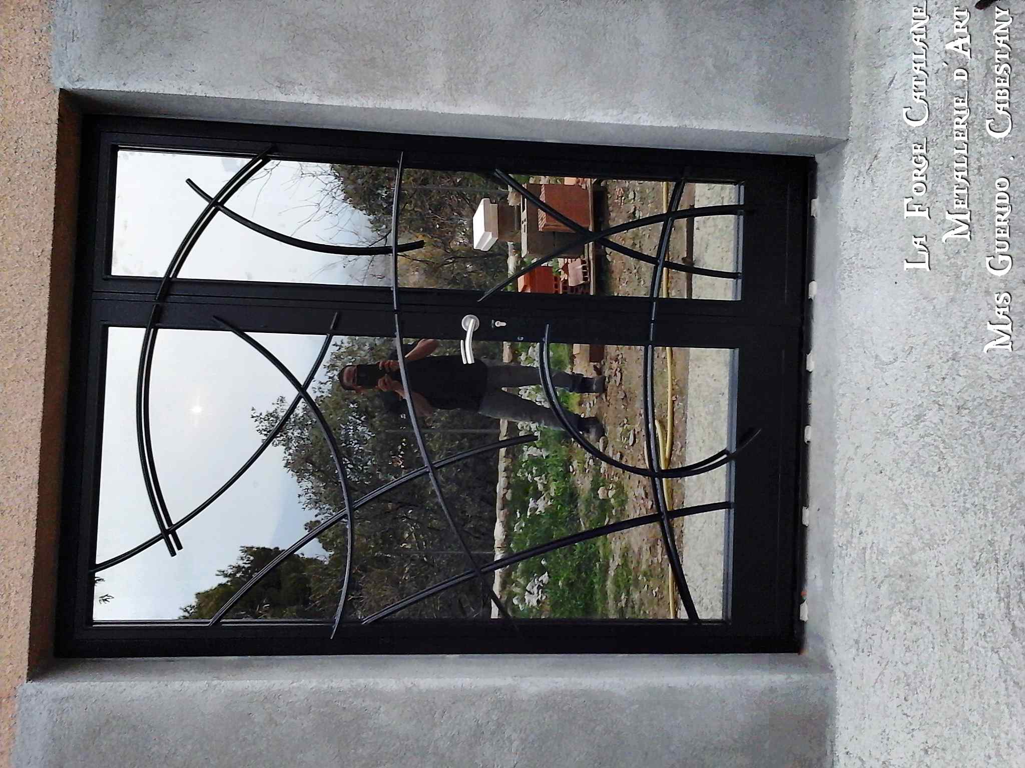 porte entree barreaux entremelee forge catalane.jpg